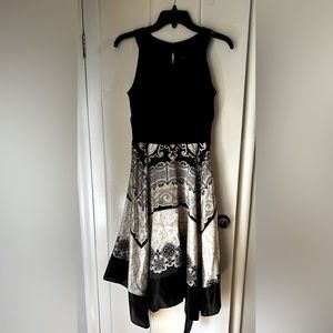 Signature by Sangria Black and White Dress, Sz 8, great condition, worn once